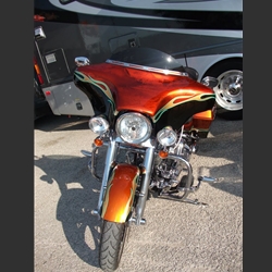 Wide Open Custom Motorcycle Fairings For Harley-Davidson Road King Custom Bikes
